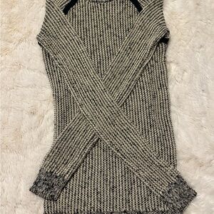 SIIAE BROWN AND BLACK KNIT SWEATER